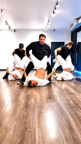 D-trix Instagram post thumbnail