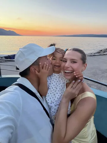 Duc Anh Tran Instagram post thumbnail