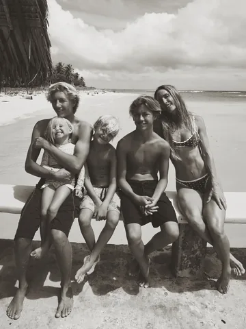 earthyandy Instagram post about Family travel photo diary