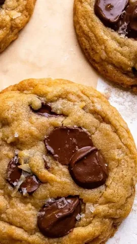 earthyandy Instagram post about Vegan cookie recipe