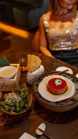 eat.wear.travel Instagram post about Japanese restaurant review