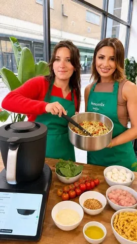eat.wear.travel Instagram post about Kitchen appliance review