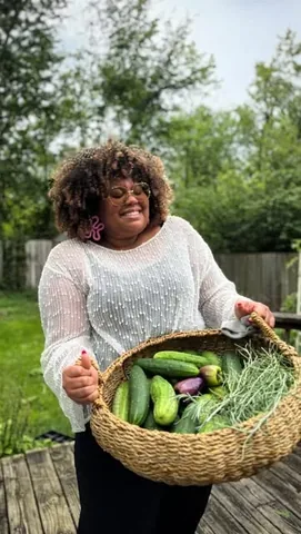 eclectickurves Instagram post about Garden harvest