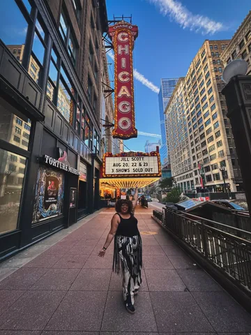 eclectickurves Instagram post about Concert experience