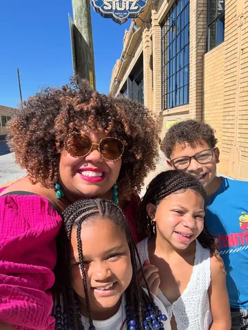 Sierra Holmes | 🌟JOY CREATOR🌟 Instagram post thumbnail