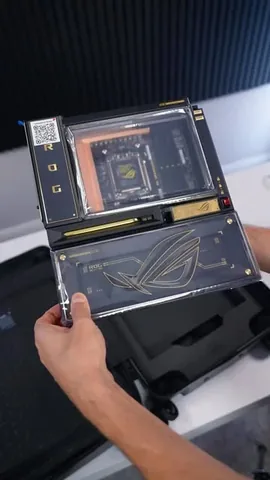ed.techsource Instagram post about Motherboard unboxing