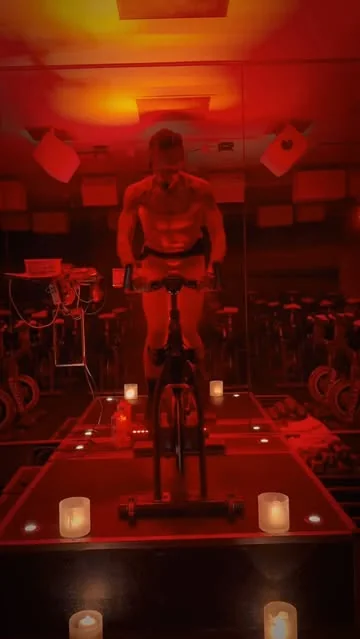 eladycruz_fitness Instagram post about Indoor cycling choreography