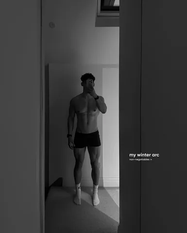elliotbfit Instagram post about Fitness training