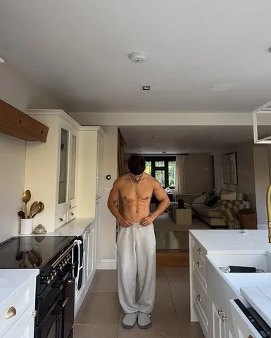 elliotbfit Instagram post about Motivation