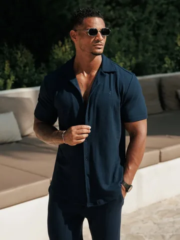 eltonpintomota Instagram post about Summer lifestyle