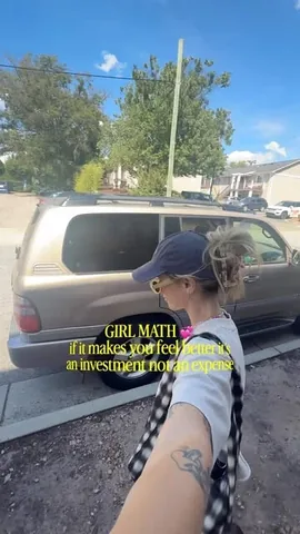 emilywrecker Instagram post about Budgeting