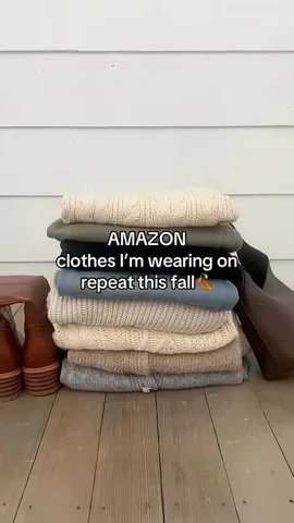 emjacquelyn Instagram post about Fall outfits