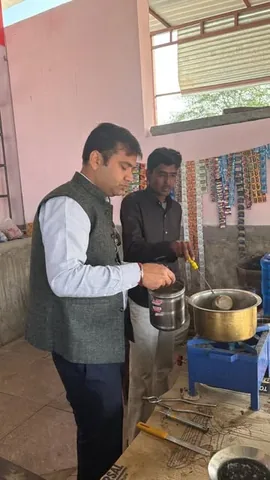 emptynesters_hittheroad Instagram post about Indian chai tea