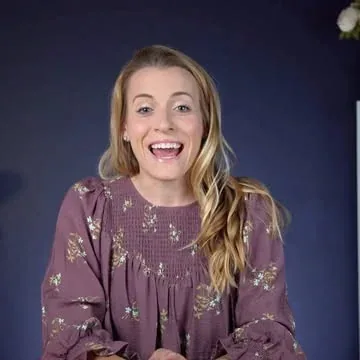 emwilss Instagram post about Engagement preparation