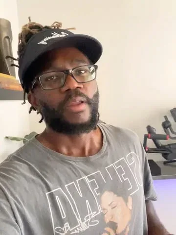ericandcaprithepup Instagram post about Dog training services