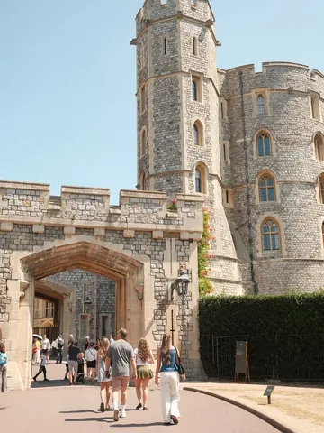ericapatten Instagram post about London sightseeing