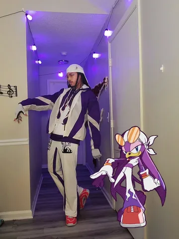 essgeecie Instagram post about Wave the Swallow cosplay