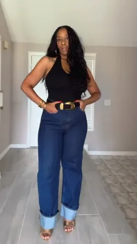 essiegolden Instagram post about Transition into her 40s