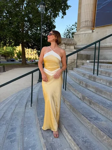esteelalonde Instagram post about Paris travel diary