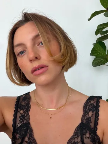 esteelalonde Instagram post about August personal recap