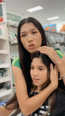 esthalla Instagram post about Back to school shopping