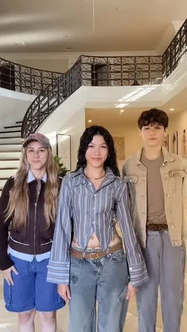 esthalla Instagram post about Travel or movement