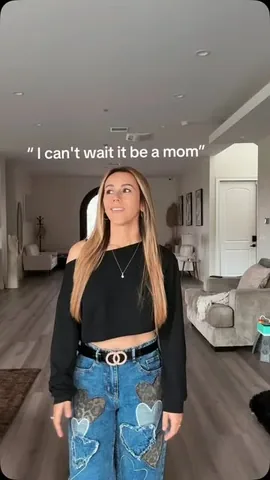 esthalla Instagram post about Personal relationship
