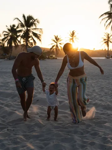 explorerssaurus_ Instagram post about Family travel