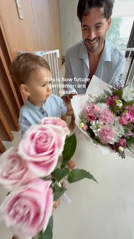 explorerssaurus_ Instagram post about Wedding anniversary