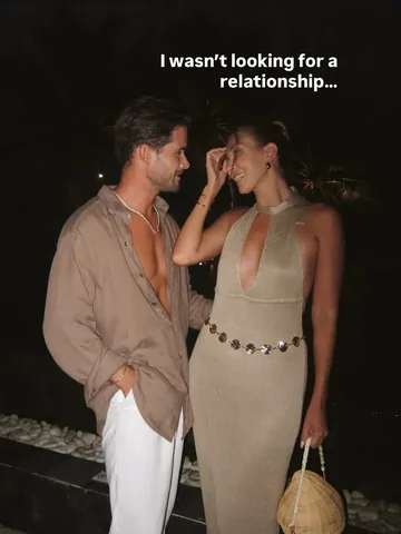 explorerssaurus_ Instagram post about Relationship story