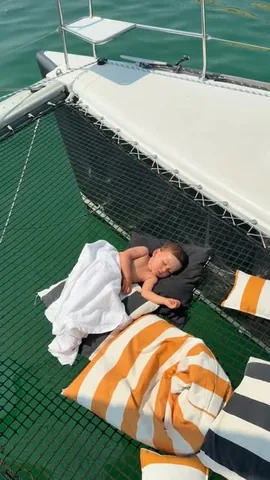 explorerssaurus_ Instagram post about Family lifestyle