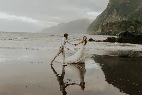 explorlands Instagram post about Wedding photography