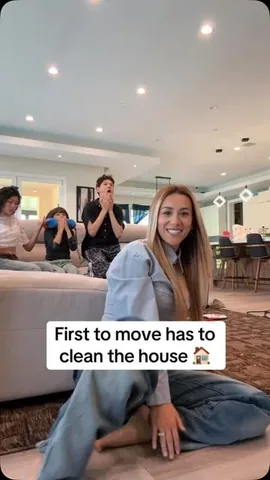 familiadiamond Instagram post about Humor and play