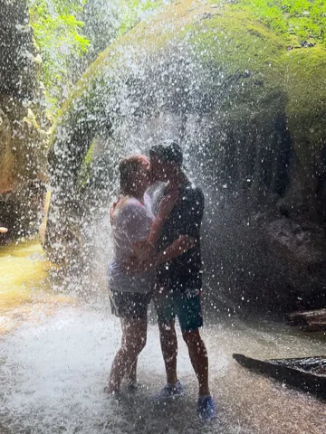 familyfunpack Instagram post about Puerto Rico waterfall adventure