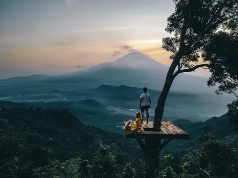 familyonvoyage Instagram post about Bali travel