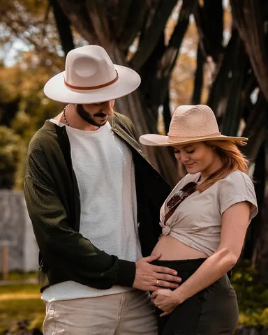 familyonvoyage Instagram post about Pregnancy