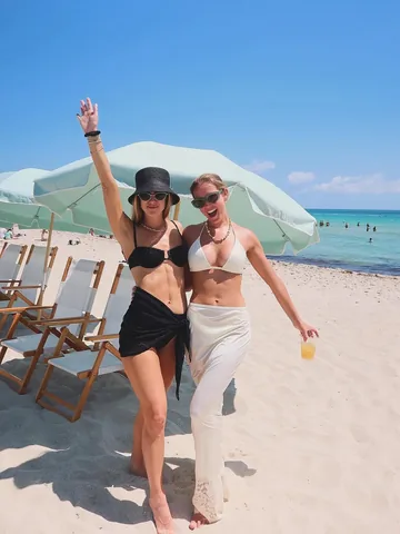 fashionambitionist Instagram post about Friendship and family