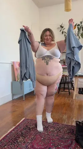fatgirlflow Instagram post about Plus size fashion
