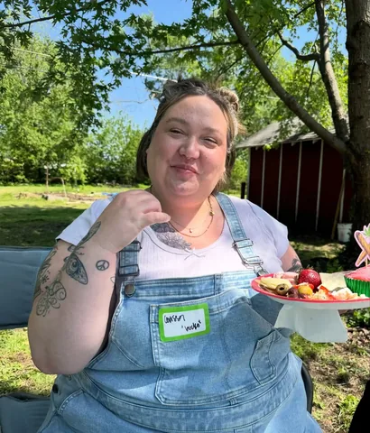 fatgirlflow Instagram post about Grounded everyday life