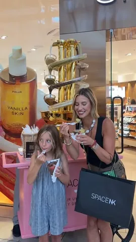 fernemccann Instagram post about Lakeside shopping and dining