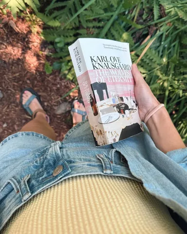 fictionmatters Instagram post about Book review
