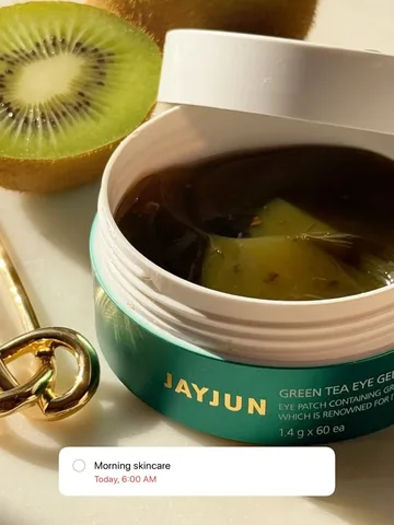 filzahblogs Instagram post about Eye skincare