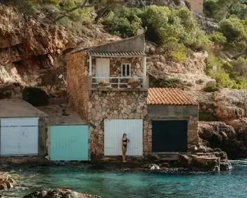 find.a.palmtree Instagram post about Mallorca summer travel