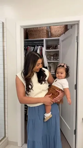foreverjenypher Instagram post about Mom and baby fashion