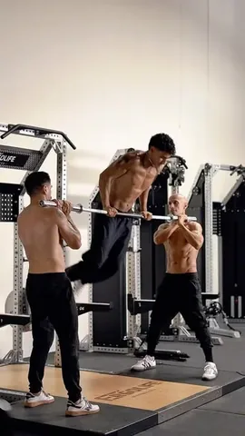 frank_medrano Instagram post about Pull up bar training