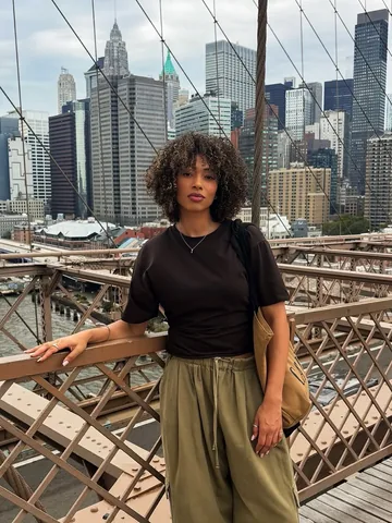 freshlengths Instagram post about New York travel