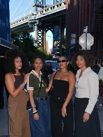 freshlengths Instagram post about New York travel
