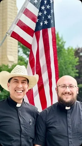 frmeraz Instagram post about Fourth of July faith message