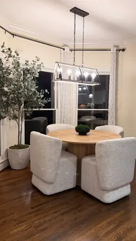 funmiford Instagram post about Home decor