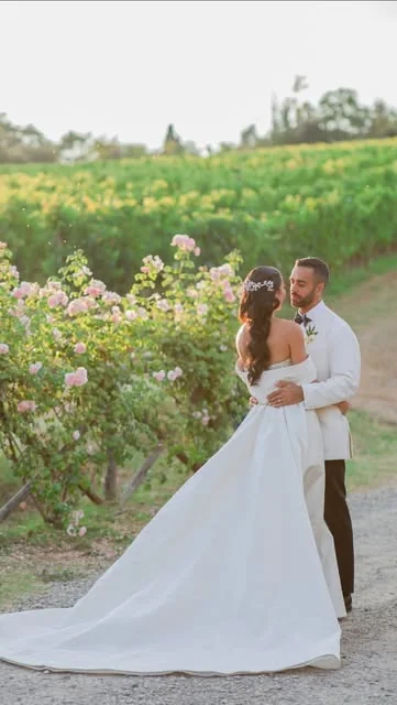 gabsmrivers Instagram post about Aniversario de pareja